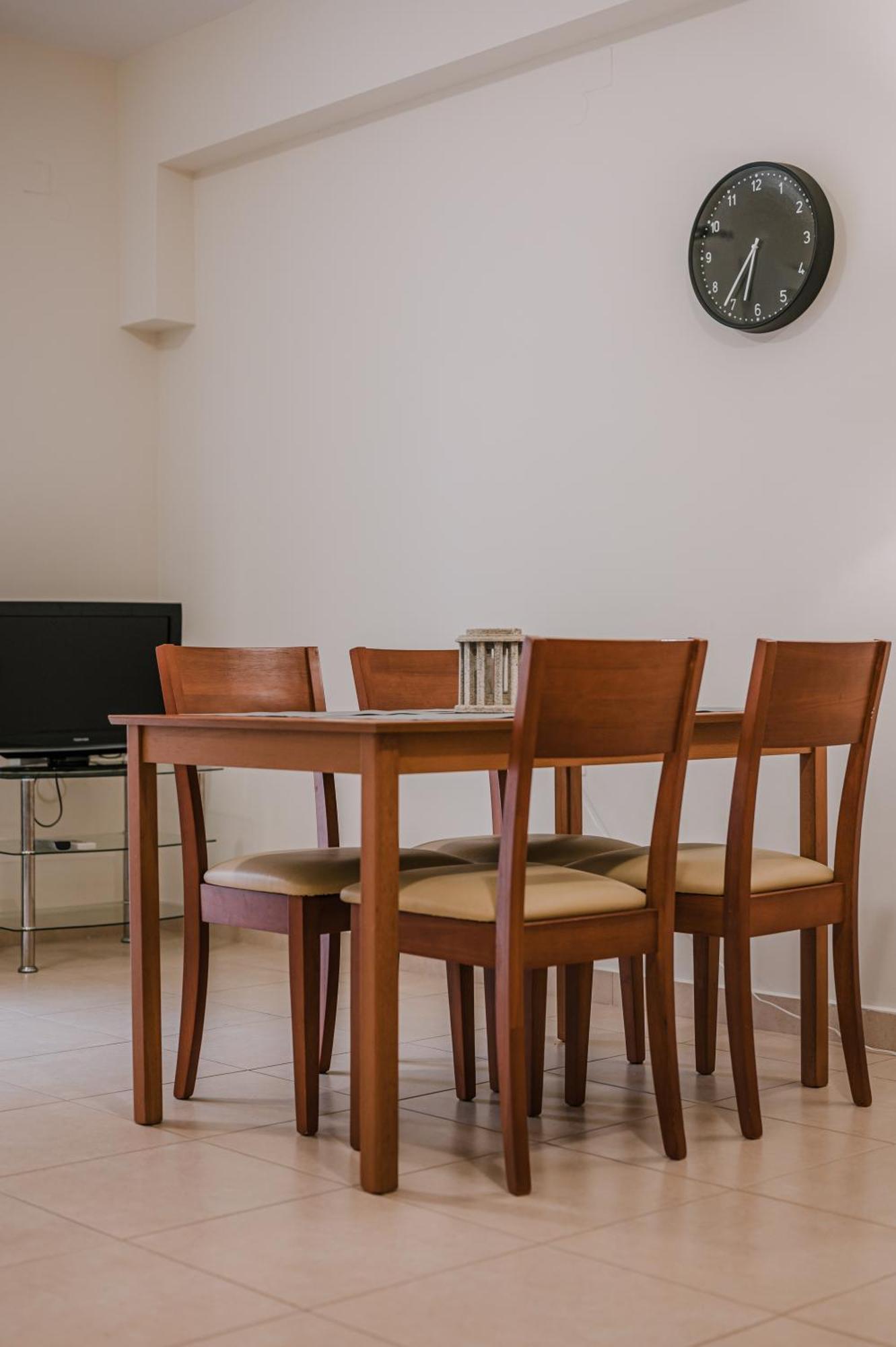 Hb Modern Apartments Tolón Habitación foto